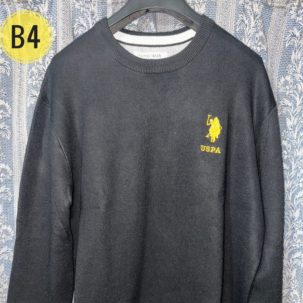 USPA Sweater Men's Pull Over Old Money Cloth Vintage Sweatshirt New Without Tags